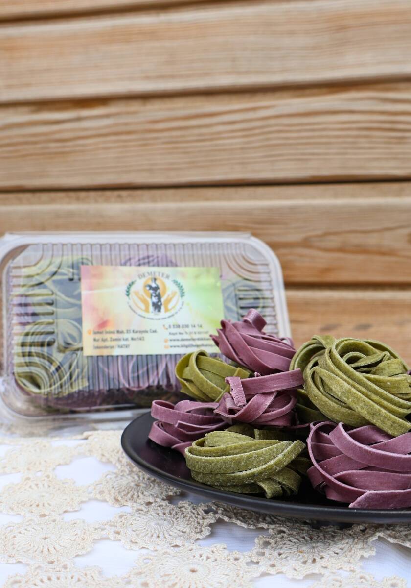 Mix Fettucini / kara havuç - ıspanaklı 300 gr- demeter hünerli eller - 1