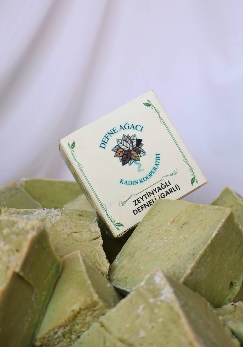 Zeytinyağlı Defne Sabunu 125 gr- defne ağacı - 1